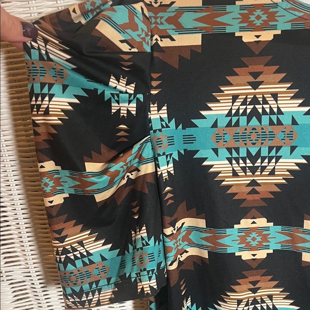 Aztec Patterned Women's Blouse - image 3